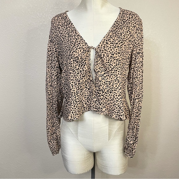 AFRM x Nordstrom Two-Tone Animal Print Long Sleeve Crop Front Tie Blouse - Picture 3 of 9